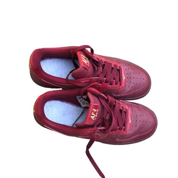 2018 Nike Air Force 1 Low '07 Team Red Summit White Size 8 - Picture 5 of 9